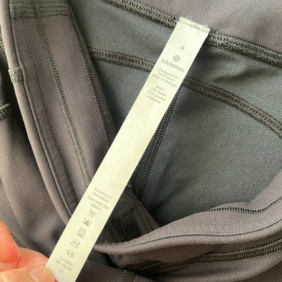 Lululemon Invigorate High-Rise Tight 25" Black Pockets - Picture 9 of 12